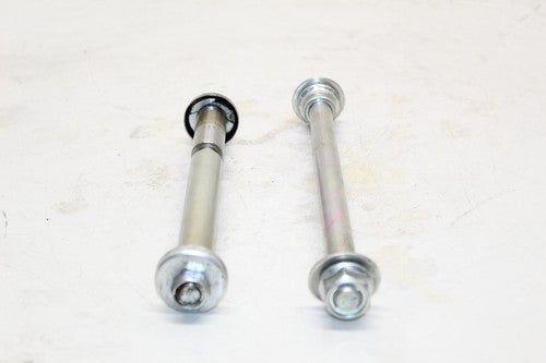 2019 Suzuki Gsxr250r Rear Axle Back Wheel Rim Pivot Bolt Axel