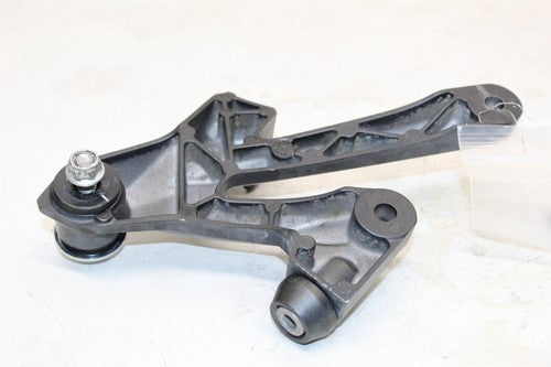 2010 Kawasaki Ninja Zx14 Zx1400c Right Rear Back Passenger Peg