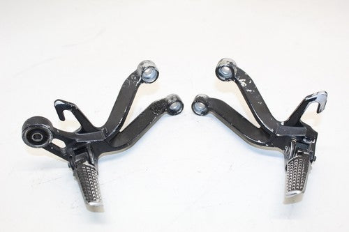 2003 2004 Suzuki Gsxr1000 Rear Back Passenger Peg Set Pair