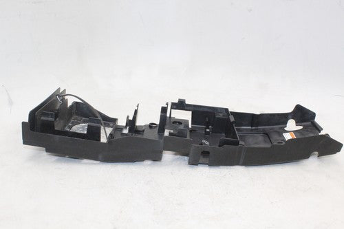 2008-16 Yamaha Yzf R6 Rear Back Tail Undertail Battery Tray Plastic OEM