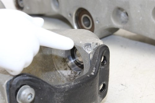 2010 Piaggio Mp3 500 Forks Upper Triple Tree Clamp OEM