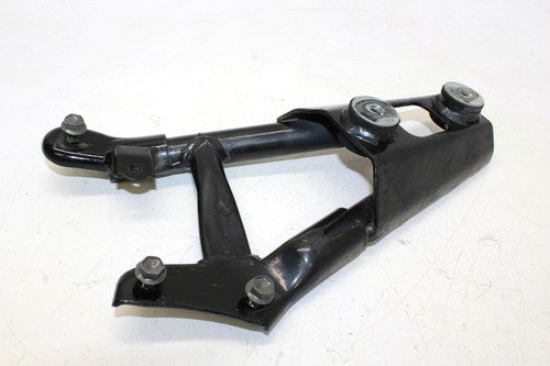 2006 Suzuki Boulevard C50 Muffler Exhaust Pipe Bracket Mount