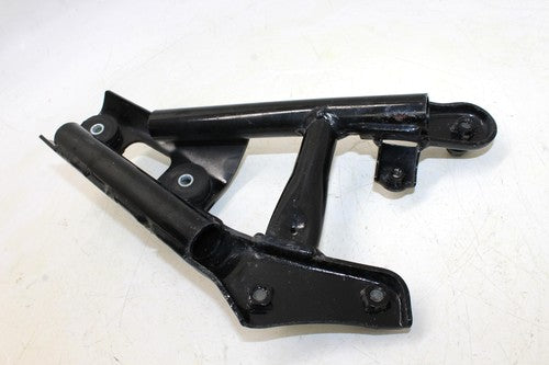 2006 Suzuki Boulevard C50 Muffler Exhaust Pipe Bracket Mount