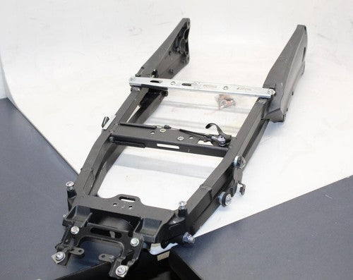 2010 Kawasaki Ninja Zx14 Zx1400c Rear Subframe Back Sub Frame