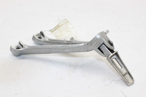 06-07 Suzuki Gsxr750 600 Right Rear Back Passenger PEG OEM