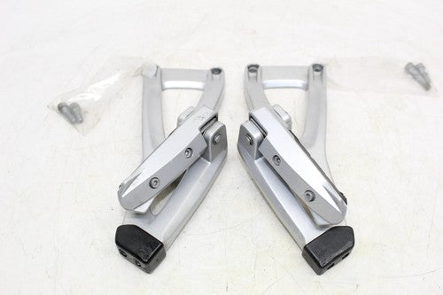 2004 Bmw K1200gt Abs Rear Back Passenger Peg Set Pair