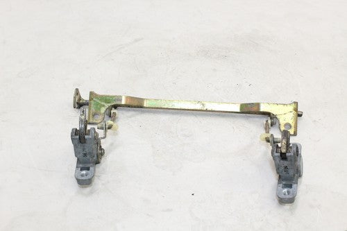 86-06 Kawasaki Concours 1000 Zg1000a Seat Bracket Mount Lock OEM