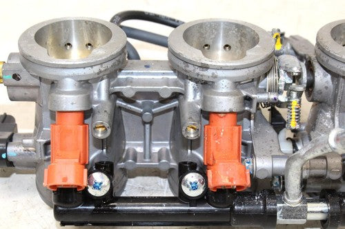 2021 Kawasaki Zx-6r Zx 636hm Main Fuel Injectors / Throttle Bodies !PARTS ONLY!