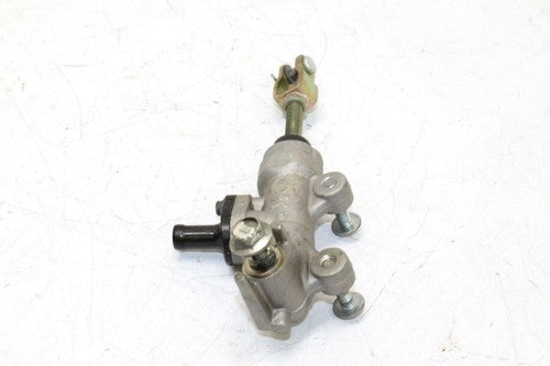 2000 Suzuki Gs500e REAR Back Brake Master Cylinder OEM