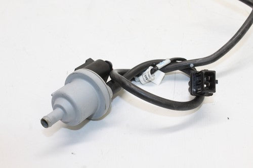 16-20 Triumph Street Twin 900 AIR Valve Solenoid Top Engine Switch Sensor Oem