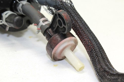 04-05 Suzuki Gsxr750 Evap Vapor Charcoal Emission Canister OEM 17210-26e00