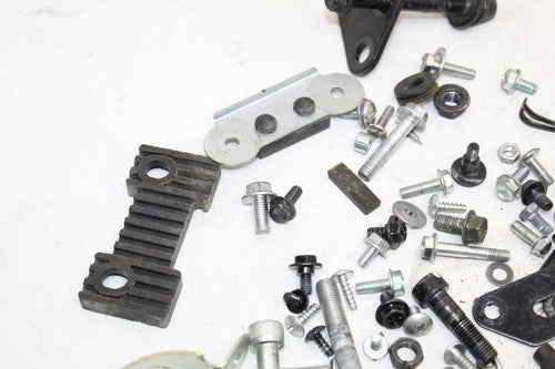 2019 Suzuki Gsxr250r Cowl Bolts Screws Set