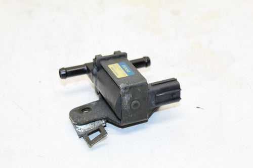 2005 Honda Cbr1000rr Air Valve Solenoid 136200-1330