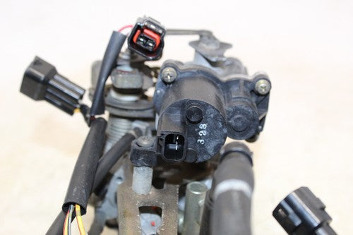 2004 Suzuki Sv650s Main Fuel Injectors / Throttle Bodies