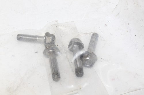 97-07 Yamaha Yzf600r Rear Back Passenger Peg Set Pair OEM