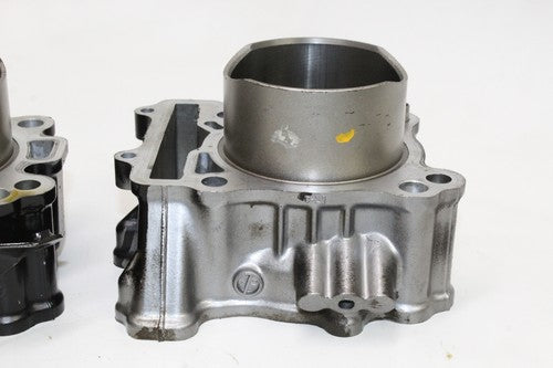 2003-06 Suzuki Sv650 Engine Piston Blocks Jugs *PAIR* OEM