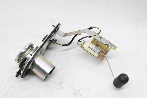 2004 Harley-Davidson Electra Glide FLHT Fuel Level Sending Unit OEM