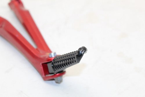 2005 Yamaha Yzf R1 Right Rear Back Passenger Peg