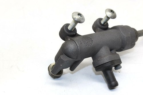 04-09 Suzuki Gs500f REAR Back Brake Master Cylinder OEM