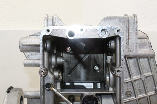 1995-97 Kawasaki Ninja Zx6r Zx600f Engine Motor Crankcase Crank Cases Block OEM