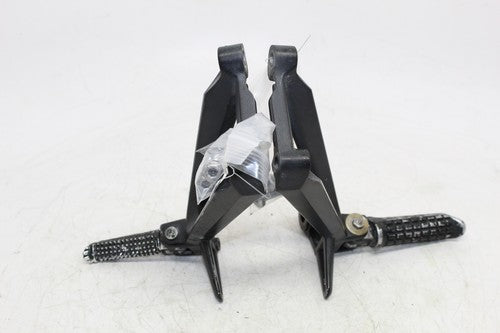 2018 Yamaha Yzf-r3 Rear Back Passenger Peg Set Pair