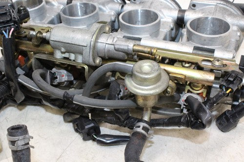 2006 Yamaha Yzf R6s Main Fuel Injectors / Throttle Bodies