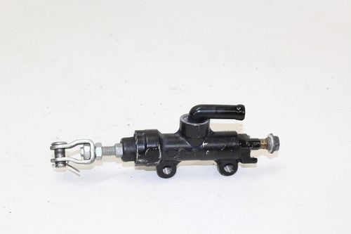 2011 Kawasaki Ninja 250r Ex250j Rear Back Brake Master Cylinder W Reservoir