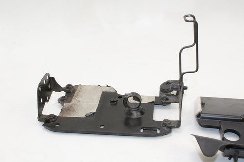 2007 Yamaha Fz6 Fender Eliminator License Plate Bracket OEM