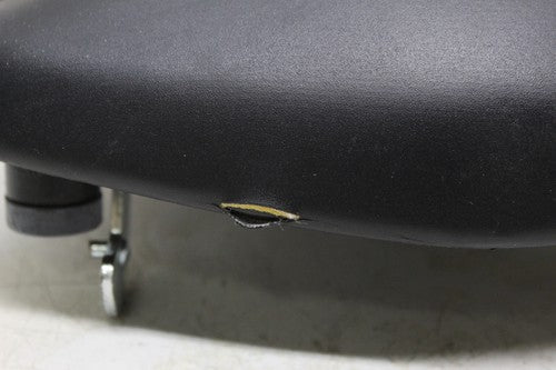 2019 Yamaha YZF R3 REAR BACK PASSENGER TANDEM SEAT PAD SADDLE PILLION