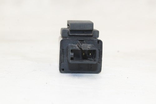 2003-05 Yamaha Yzf R6 Turn Signal Relay Flasher Switch 4my-83350-01-00 OEM
