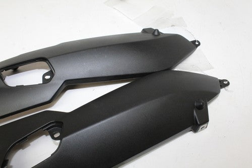 05-10 Bmw R1200r R1200 R Left & Right Rear Back TAIL Fairings Cowlings OEM
