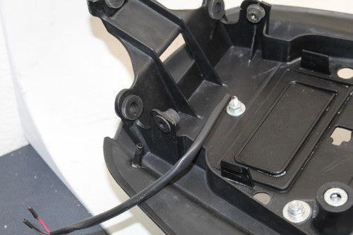 2010 Kawasaki Ninja Zx14 Zx1400c Rear Back Tail Undertail Fairing Cowl Fender