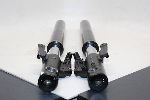 2011 Triumph Rocket III 3 Front Forks Shock Suspension Set Pair