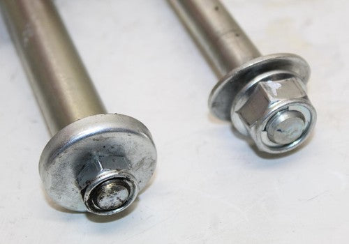 2019 Suzuki Gsxr250r Rear Axle Back Wheel Rim Pivot Bolt Axel