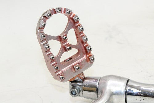 2002 Harley-davidson Sportster 1200 Xlh1200 Right Front Foot Rest Peg Pedal