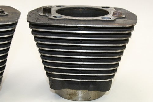 2002 Harley-davidson Sportster 1200 Custom Xl1200c Engine Motor Piston Cylinders