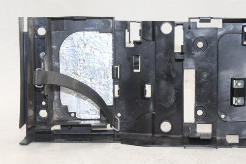 2008-16 Yamaha Yzf R6 Rear Back Tail Undertail Battery Tray Plastic OEM