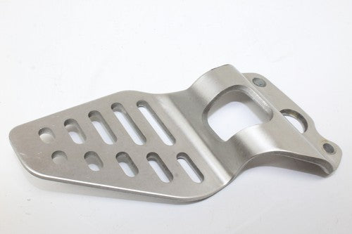 08-16 Yamaha Yzf R6 Right Rearset Rear Set Heel Guard Cover OEM