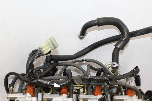 2006 Yamaha Yzf R6s Main Fuel Injectors / Throttle Bodies