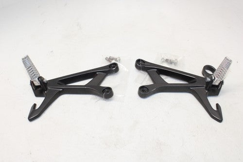 2019 Suzuki Gsxr250r Rear Back Passenger Peg Set Pair