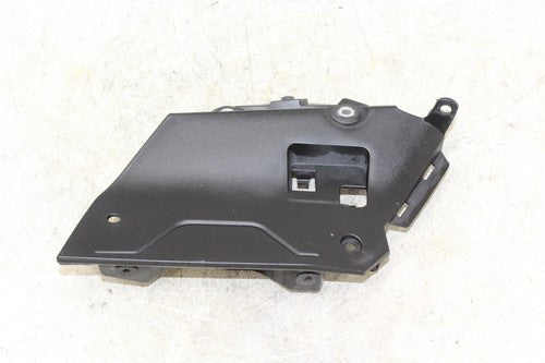 2015 Yamaha Fz09 Left Side Cover Panel 1RC-2172E-00-00