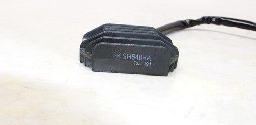2004 Suzuki Gs500f Rectifier Voltage Regulator