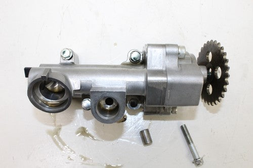 2006-07 Suzuki Gsxr1000 Engine Water Oil Pump OEM