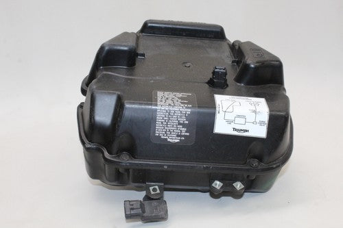 2009-12 Triumph Daytona 675r Airbox Air Intake Filter Box OEM