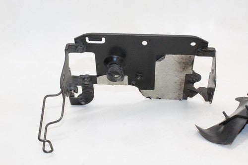 2007 Yamaha Fz6 Fender Eliminator License Plate Bracket OEM