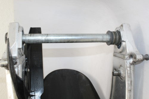 06-09 Aprilia Tuono 1000r Swingarm Swing Arm OEM