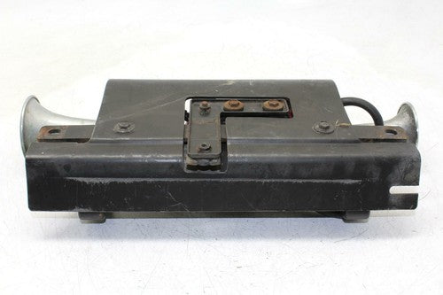 1983-1984 Kawasaki Voyager 1300 Zn1300a Air Horns