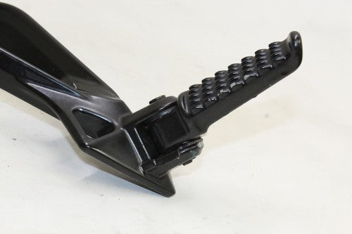 2005-06 Kawasaki Ninja Zx6r Zx636c Right Rear Back Passenger Peg 34028-0005 OEM