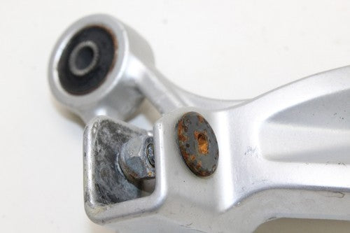 2001-03 Suzuki Gsxr600 Right Rear Back Passenger Peg 43600-35f00 OEM