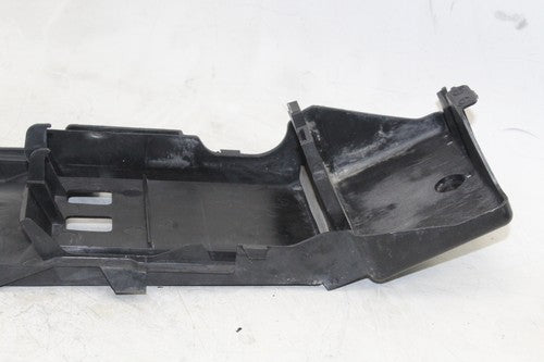 2006-07 Suzuki Gsxr600 750 Rear Tail Undertail Battery Tray Plastic 63111-01h00